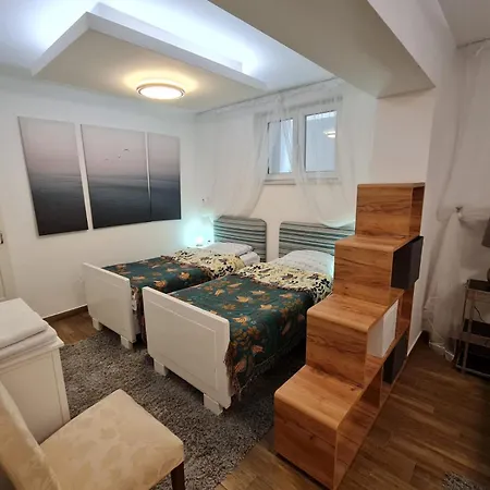 Apartment Number 10 *