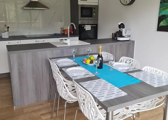 Number 10 Lejlighed *