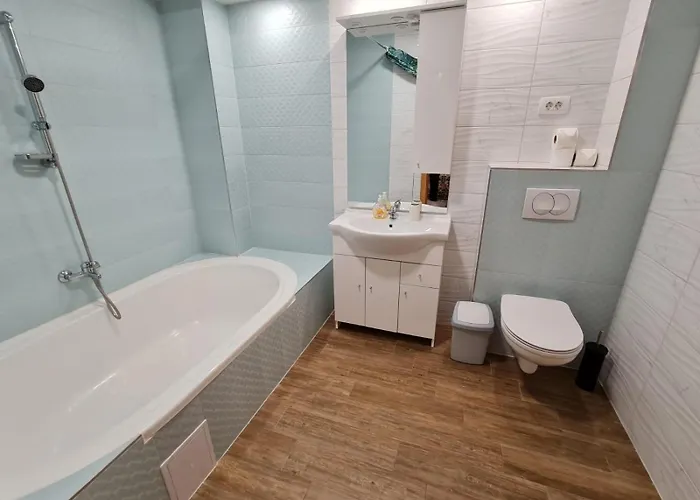 Lejlighed Number 10 *